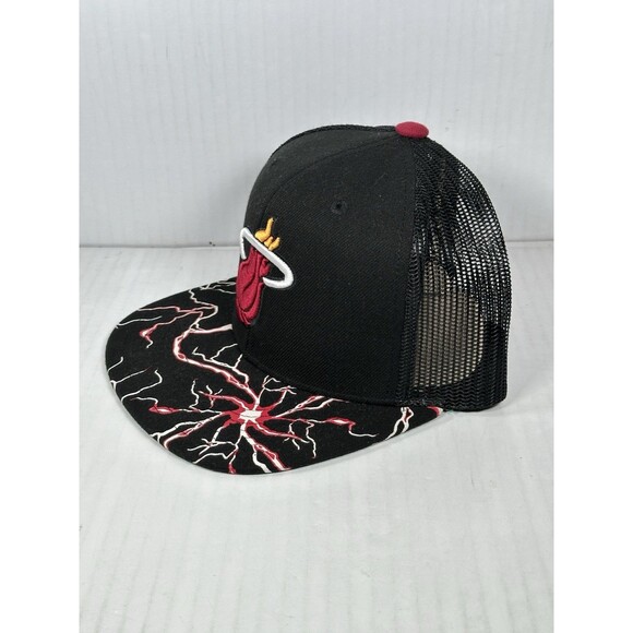 Mitchell & Ness Miami Heat NBA Recharge Adjustable Snapback Hat Cap NWT - Picture 3 of 5